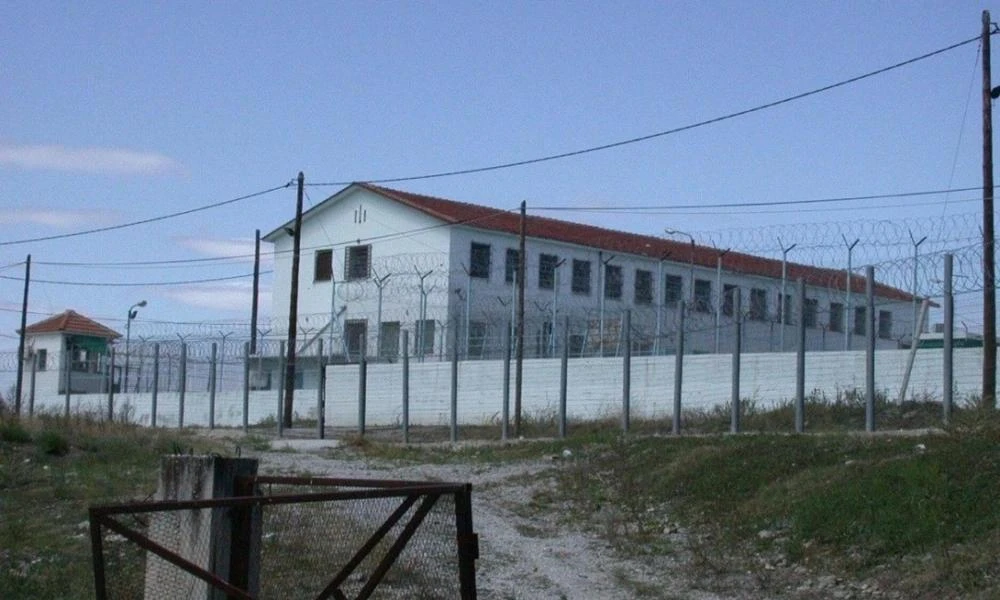 Βόλος: 10 τραυματίες από συμπλοκή στις φυλακές Κασσαβέτειας